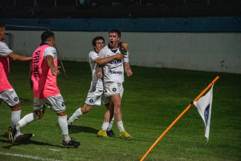 �Volv� por el amor que me genera Racing�